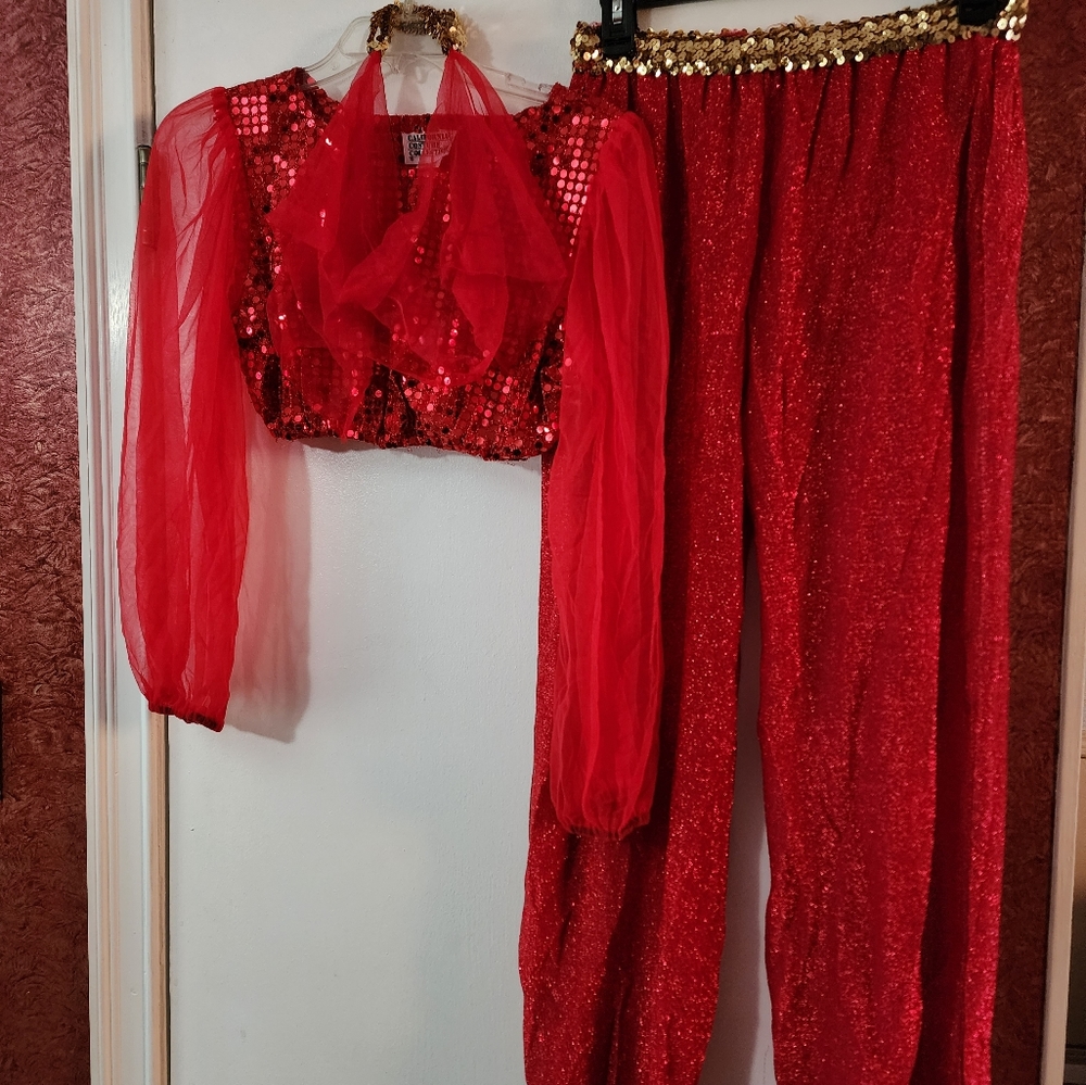 Halloween Costume/Ginie outfit